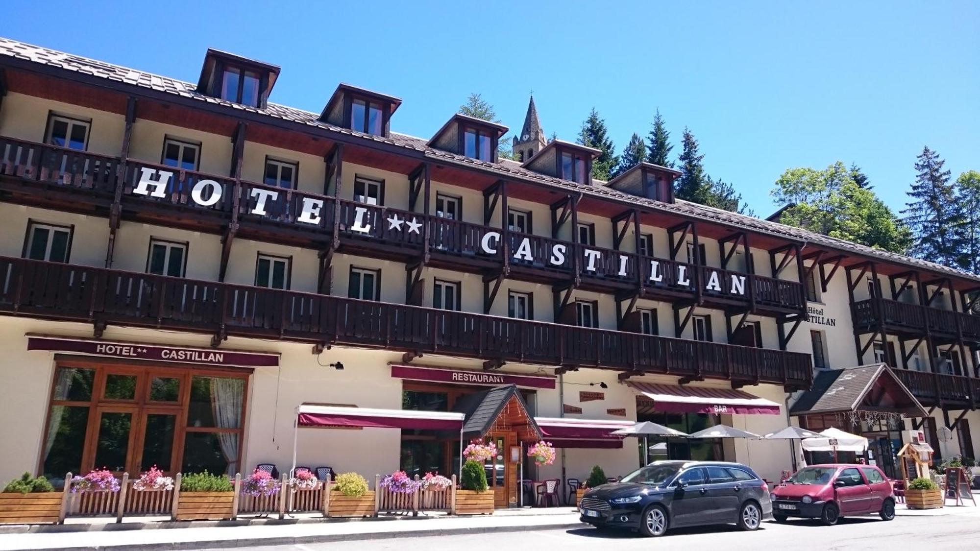 Hotel Castillan لا غراف المظهر الخارجي الصورة